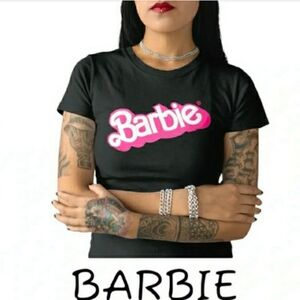 ​NWOT  Barbie Logo Graphic T-Shirt Black Short Sleeve Tee Pink, White Small
